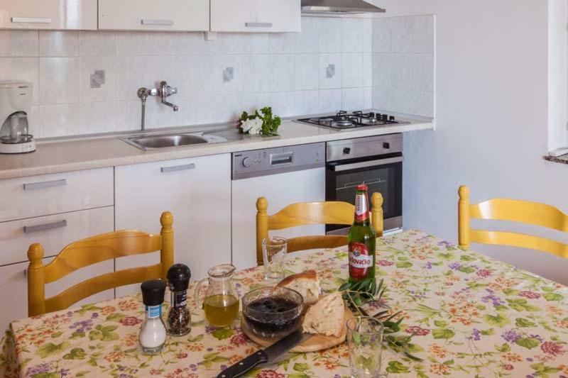 Apartmani Mudronja Murter Extérieur photo